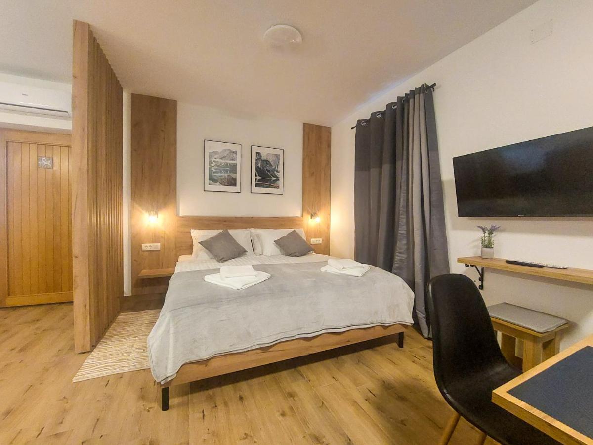 Plitvice Story Apartment Plitvicka Jezera Bagian luar foto